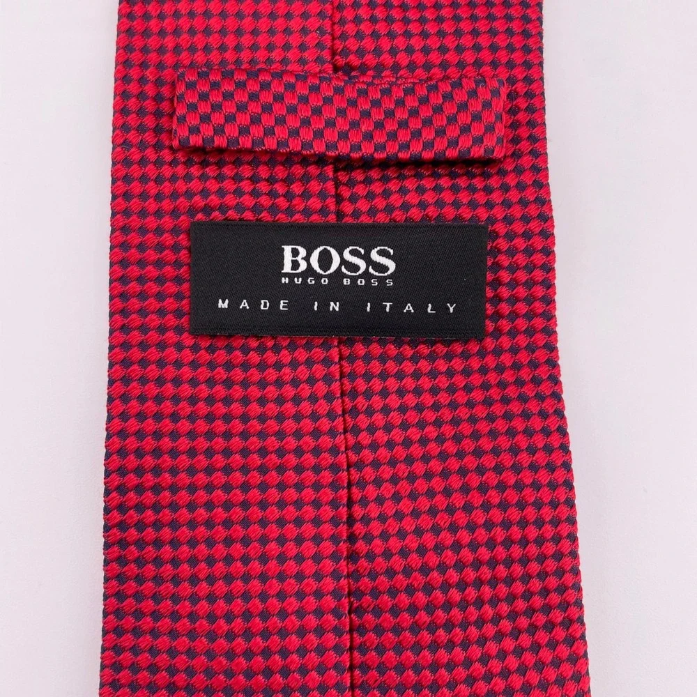 BOSS Hugo Boss Mens Silk Red Black‎ Checkered Pattern Italian Neck Tie Formal